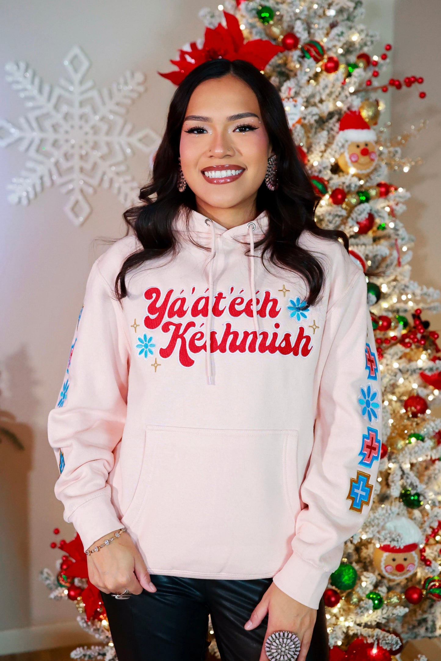 Yá'át'ééh Késhmish Sweater