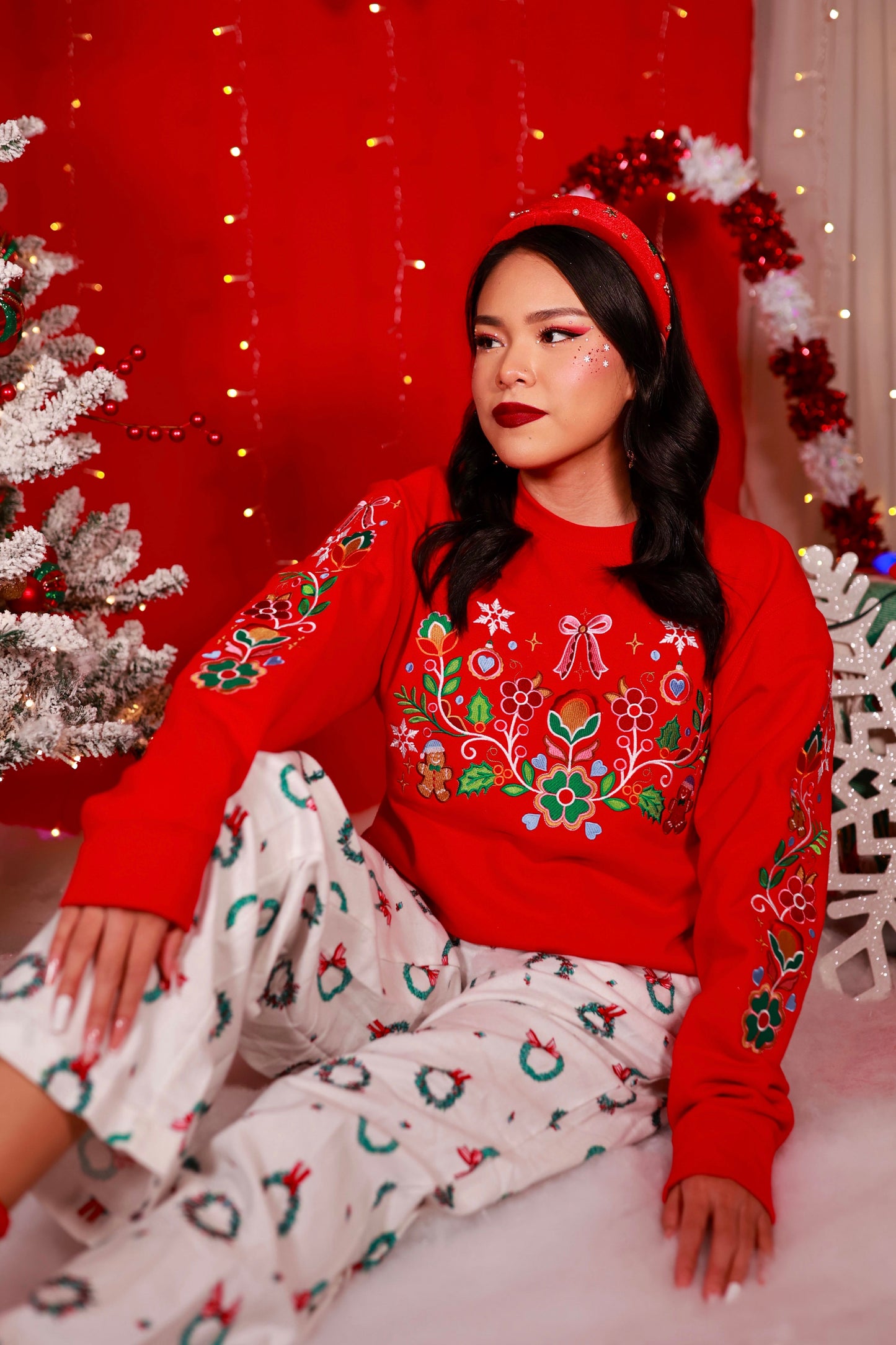 Gingerbread Floral Dreams Crewneck